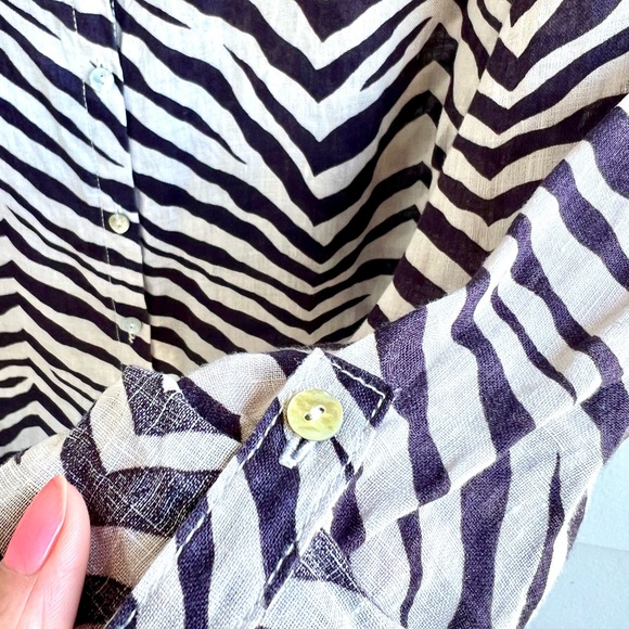 Tahari Zebra Print Linen Button Down 1X Tunic Blouse Roll Tab Sleeve - Picture 6 of 10